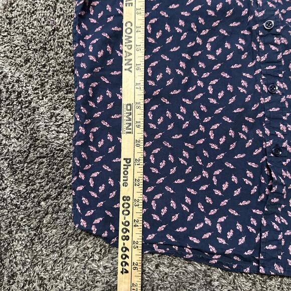 Rugby University Men's Button Down Short Sleeve Shirt Size Medium Blue - Picture 3 of 4